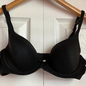 NWT Victoria's Secret Body By Victoria Lined Demi Bra Size 36A in Black